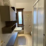 Casa Tua A Centro Con Box Auto Tra Stadio Olimpico E Vaticano Apartman